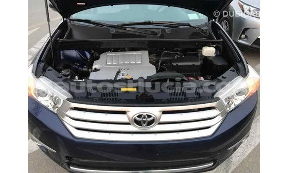 Buy Import Toyota Highlander Blue Car in Import - Dubai in Anse-la-Raye Buy Import Toyota Highlander Blue Car in Import - Dubai in Anse-la-Raye