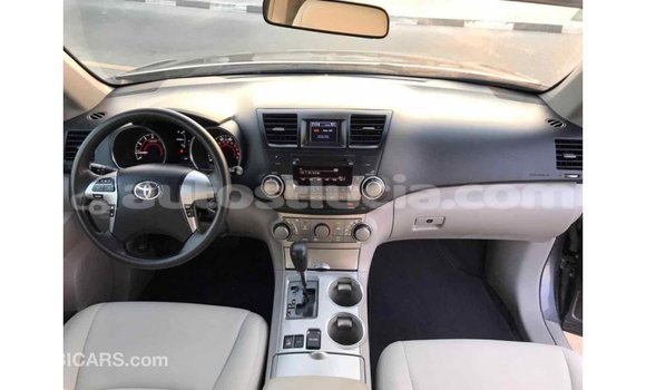 Buy Import Toyota Highlander Other Car in Import - Dubai in Anse-la-Raye Buy Import Toyota Highlander Other Car in Import - Dubai in Anse-la-Raye