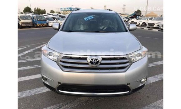 Buy Import Toyota Highlander Other Car in Import - Dubai in Anse-la-Raye Buy Import Toyota Highlander Other Car in Import - Dubai in Anse-la-Raye
