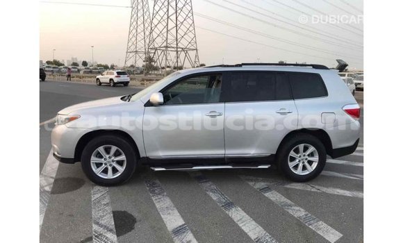 Buy Import Toyota Highlander Other Car in Import - Dubai in Anse-la-Raye Buy Import Toyota Highlander Other Car in Import - Dubai in Anse-la-Raye