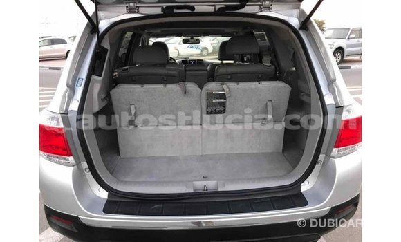 Buy Import Toyota Highlander Other Car in Import - Dubai in Anse-la-Raye Buy Import Toyota Highlander Other Car in Import - Dubai in Anse-la-Raye