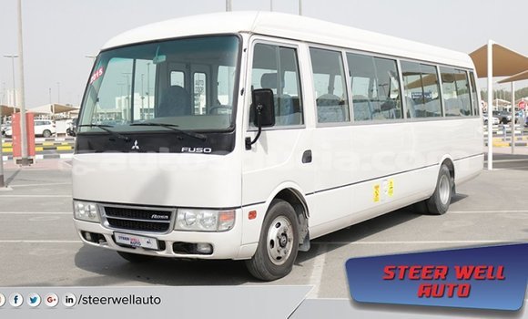 Buy Import Mitsubishi L400 White Truck in Import - Dubai in Anse-la-Raye