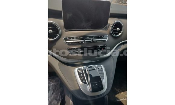 Buy Import Mercedes-Benz 250 Black Car in Import - Dubai in Anse-la-Raye Buy Import Mercedes-Benz 250 Black Car in Import - Dubai in Anse-la-Raye