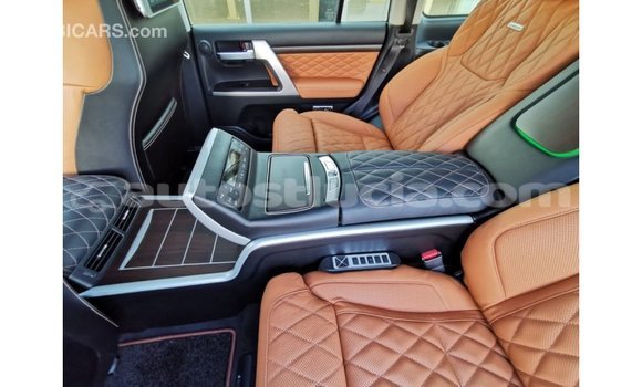 Buy Import Toyota Land Cruiser Black Car in Import - Dubai in Anse-la-Raye Buy Import Toyota Land Cruiser Black Car in Import - Dubai in Anse-la-Raye