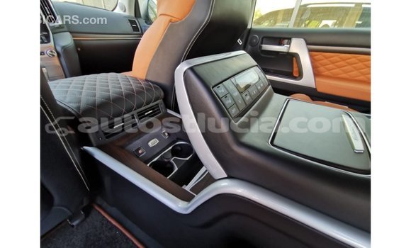 Buy Import Toyota Land Cruiser Black Car in Import - Dubai in Anse-la-Raye Buy Import Toyota Land Cruiser Black Car in Import - Dubai in Anse-la-Raye