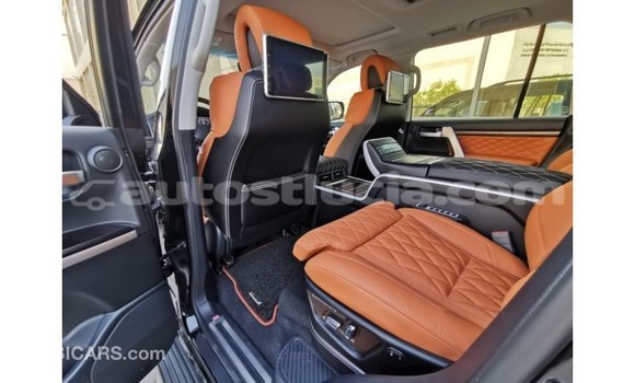 Buy Import Toyota Land Cruiser Black Car in Import - Dubai in Anse-la-Raye Buy Import Toyota Land Cruiser Black Car in Import - Dubai in Anse-la-Raye