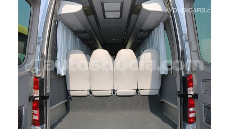 Big with watermark mercedes benz 190 (w201) anse la raye import dubai 1186