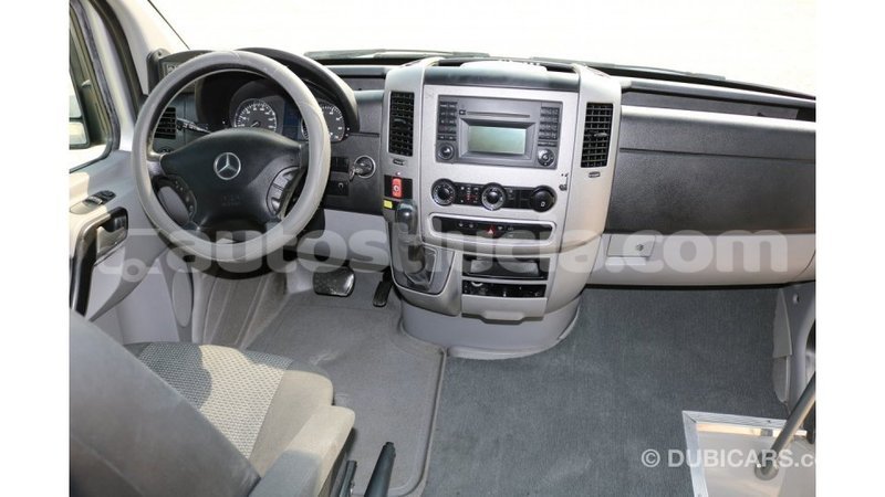 Big with watermark mercedes benz 190 (w201) anse la raye import dubai 1186