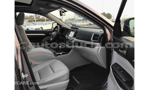 Buy Import Toyota Highlander Other Car in Import - Dubai in Anse-la-Raye Buy Import Toyota Highlander Other Car in Import - Dubai in Anse-la-Raye