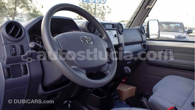 Big with watermark toyota land cruiser anse la raye import dubai 1199