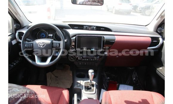 Buy Import Toyota Hilux White Car in Import - Dubai in Anse-la-Raye Buy Import Toyota Hilux White Car in Import - Dubai in Anse-la-Raye