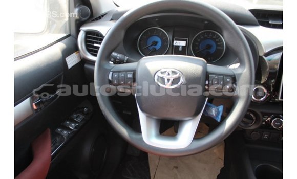 Buy Import Toyota Hilux White Car in Import - Dubai in Anse-la-Raye Buy Import Toyota Hilux White Car in Import - Dubai in Anse-la-Raye