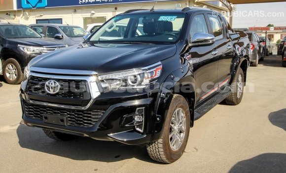 Buy Import Toyota Hilux Black Car in Import - Dubai in Anse-la-Raye Buy Import Toyota Hilux Black Car in Import - Dubai in Anse-la-Raye