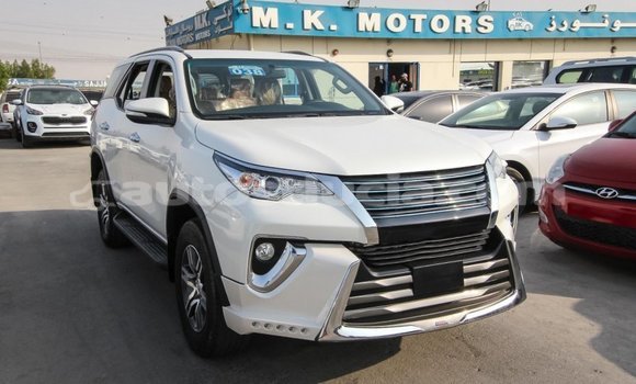 Buy Import Toyota Fortuner White Car in Import - Dubai in Anse-la-Raye Buy Import Toyota Fortuner White Car in Import - Dubai in Anse-la-Raye