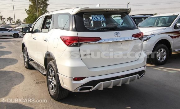 Buy Import Toyota Fortuner White Car in Import - Dubai in Anse-la-Raye Buy Import Toyota Fortuner White Car in Import - Dubai in Anse-la-Raye