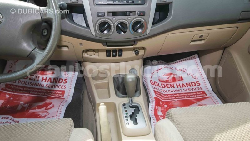 Big with watermark toyota fortuner anse la raye import dubai 1229