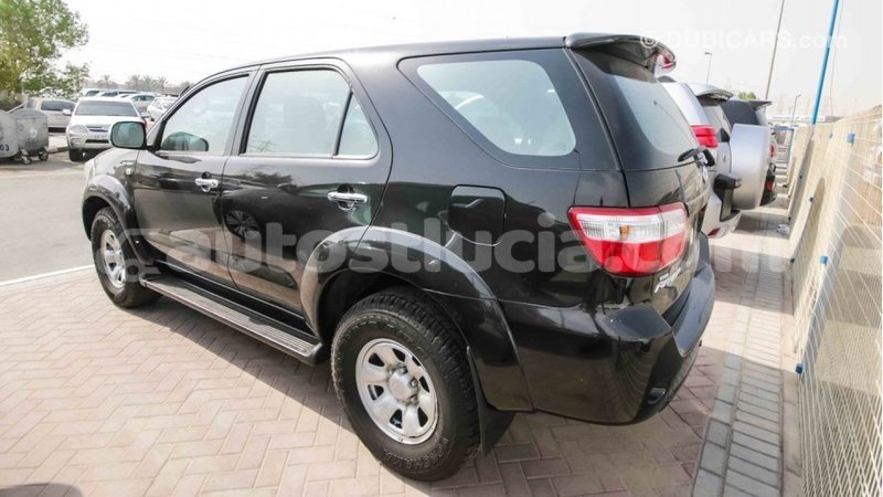 Big with watermark toyota fortuner anse la raye import dubai 1229