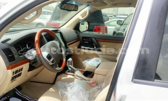 Buy Import Toyota Land Cruiser Other Car in Import - Dubai in Anse-la-Raye Buy Import Toyota Land Cruiser Other Car in Import - Dubai in Anse-la-Raye