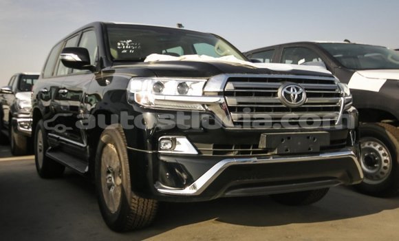 Acheter Import Voiture Toyota Land Cruiser Noir à Import - Dubai, Anse-la-Raye Acheter Import Voiture Toyota Land Cruiser Noir à Import - Dubai, Anse-la-Raye