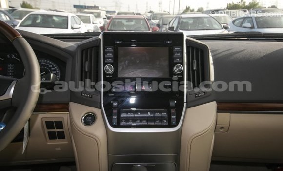 Acheter Import Voiture Toyota Land Cruiser Noir à Import - Dubai, Anse-la-Raye Acheter Import Voiture Toyota Land Cruiser Noir à Import - Dubai, Anse-la-Raye