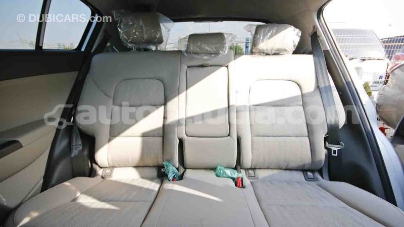 Big with watermark kia sportage anse la raye import dubai 1240