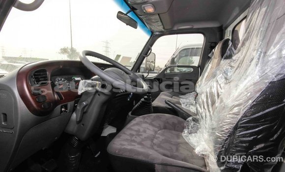 Acheter Import Voiture Hyundai Accent Blanc à Import - Dubai, Anse-la-Raye Acheter Import Voiture Hyundai Accent Blanc à Import - Dubai, Anse-la-Raye