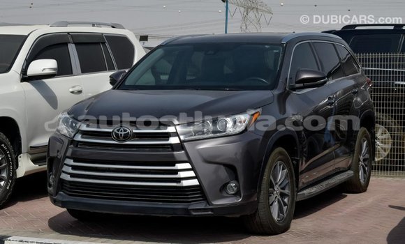 Acheter Import Voiture Toyota Highlander Autre à Import - Dubai, Anse-la-Raye Acheter Import Voiture Toyota Highlander Autre à Import - Dubai, Anse-la-Raye