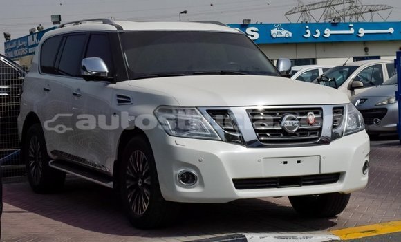 Buy Import Nissan Patrol White Car in Import - Dubai in Anse-la-Raye Buy Import Nissan Patrol White Car in Import - Dubai in Anse-la-Raye