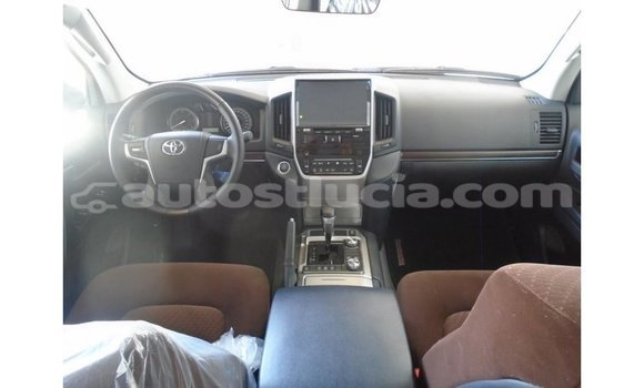 Buy Import Toyota Land Cruiser White Car in Import - Dubai in Anse-la-Raye Buy Import Toyota Land Cruiser White Car in Import - Dubai in Anse-la-Raye