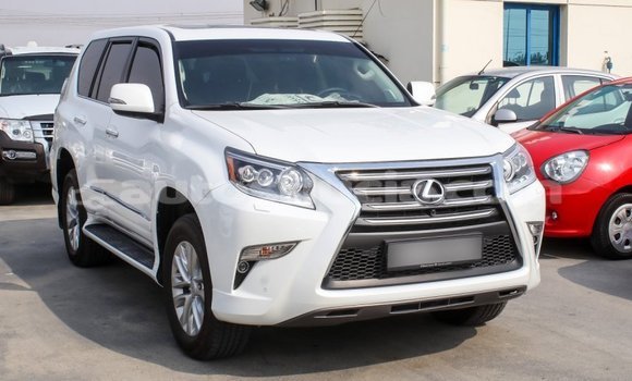 Acheter Import Voiture Lexus GX Blanc à Import - Dubai, Anse-la-Raye Acheter Import Voiture Lexus GX Blanc à Import - Dubai, Anse-la-Raye