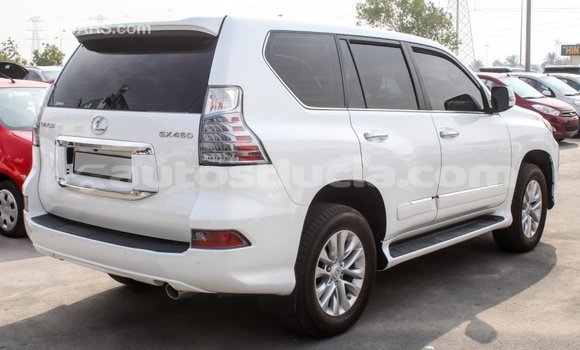 Acheter Import Voiture Lexus GX Blanc à Import - Dubai, Anse-la-Raye Acheter Import Voiture Lexus GX Blanc à Import - Dubai, Anse-la-Raye