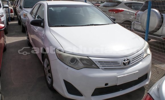 Buy Import Toyota Camry White Car in Import - Dubai in Anse-la-Raye Buy Import Toyota Camry White Car in Import - Dubai in Anse-la-Raye