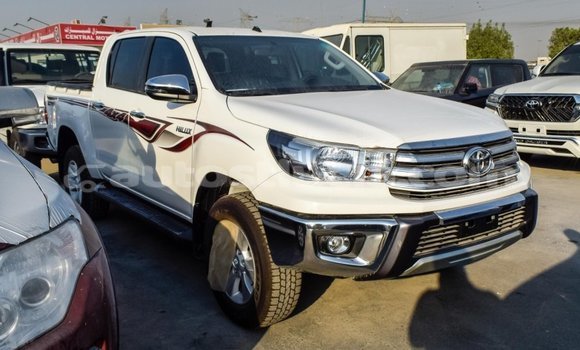 Buy Import Toyota Hilux White Car in Import - Dubai in Anse-la-Raye Buy Import Toyota Hilux White Car in Import - Dubai in Anse-la-Raye