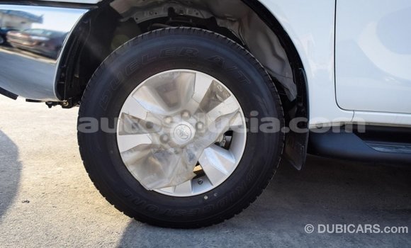 Buy Import Toyota Hilux White Car in Import - Dubai in Anse-la-Raye Buy Import Toyota Hilux White Car in Import - Dubai in Anse-la-Raye