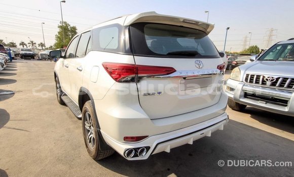Buy Import Toyota Fortuner White Car in Import - Dubai in Anse-la-Raye Buy Import Toyota Fortuner White Car in Import - Dubai in Anse-la-Raye
