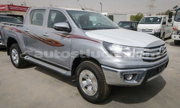 Acheter Import Voiture Toyota Hilux Autre à Import - Dubai, Anse-la-Raye Acheter Import Voiture Toyota Hilux Autre à Import - Dubai, Anse-la-Raye