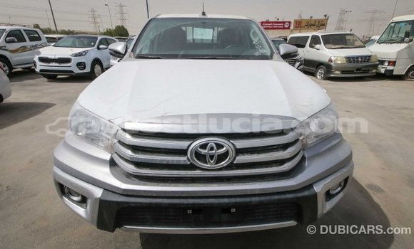 Acheter Import Voiture Toyota Hilux Autre à Import - Dubai, Anse-la-Raye Acheter Import Voiture Toyota Hilux Autre à Import - Dubai, Anse-la-Raye