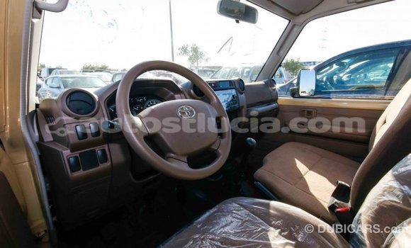 Buy Import Toyota Land Cruiser Beige Car in Import - Dubai in Anse-la-Raye Buy Import Toyota Land Cruiser Beige Car in Import - Dubai in Anse-la-Raye