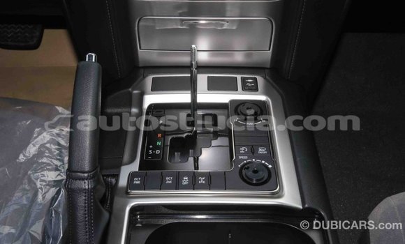 Acheter Import Voiture Toyota Land Cruiser Blanc à Import - Dubai, Anse-la-Raye Acheter Import Voiture Toyota Land Cruiser Blanc à Import - Dubai, Anse-la-Raye