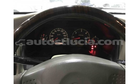 Acheter Import Voiture Nissan Patrol Blanc à Import - Dubai, Anse-la-Raye Acheter Import Voiture Nissan Patrol Blanc à Import - Dubai, Anse-la-Raye