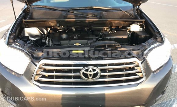 Buy Import Toyota Highlander Other Car in Import - Dubai in Anse-la-Raye Buy Import Toyota Highlander Other Car in Import - Dubai in Anse-la-Raye