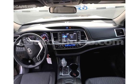 Buy Import Toyota Highlander Other Car in Import - Dubai in Anse-la-Raye Buy Import Toyota Highlander Other Car in Import - Dubai in Anse-la-Raye