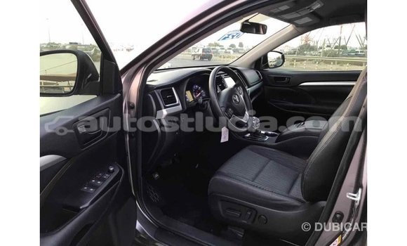 Buy Import Toyota Highlander Other Car in Import - Dubai in Anse-la-Raye Buy Import Toyota Highlander Other Car in Import - Dubai in Anse-la-Raye