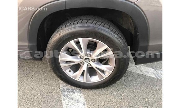 Buy Import Toyota Highlander Other Car in Import - Dubai in Anse-la-Raye Buy Import Toyota Highlander Other Car in Import - Dubai in Anse-la-Raye
