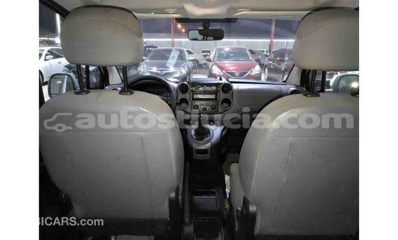 Acheter Import Voiture Peugeot Partner Blanc à Import - Dubai, Anse-la-Raye Acheter Import Voiture Peugeot Partner Blanc à Import - Dubai, Anse-la-Raye