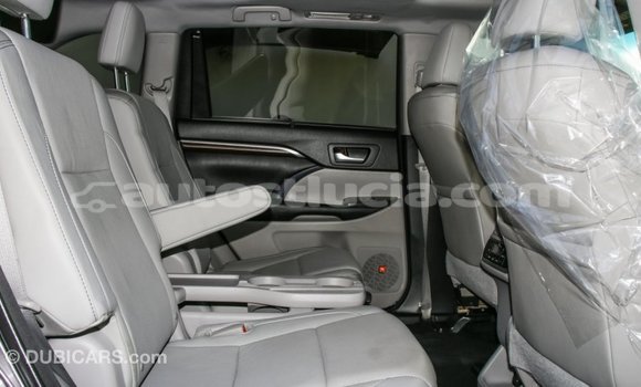 Buy Import Toyota Highlander Other Car in Import - Dubai in Anse-la-Raye Buy Import Toyota Highlander Other Car in Import - Dubai in Anse-la-Raye