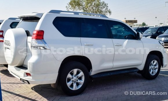 Acheter Import Voiture Toyota Prado Blanc à Import - Dubai, Anse-la-Raye Acheter Import Voiture Toyota Prado Blanc à Import - Dubai, Anse-la-Raye