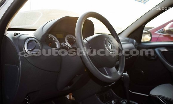 Buy Import Renault Duster White Car in Import - Dubai in Anse-la-Raye Buy Import Renault Duster White Car in Import - Dubai in Anse-la-Raye