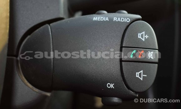 Buy Import Renault Duster White Car in Import - Dubai in Anse-la-Raye Buy Import Renault Duster White Car in Import - Dubai in Anse-la-Raye