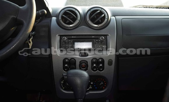 Buy Import Renault Duster White Car in Import - Dubai in Anse-la-Raye Buy Import Renault Duster White Car in Import - Dubai in Anse-la-Raye